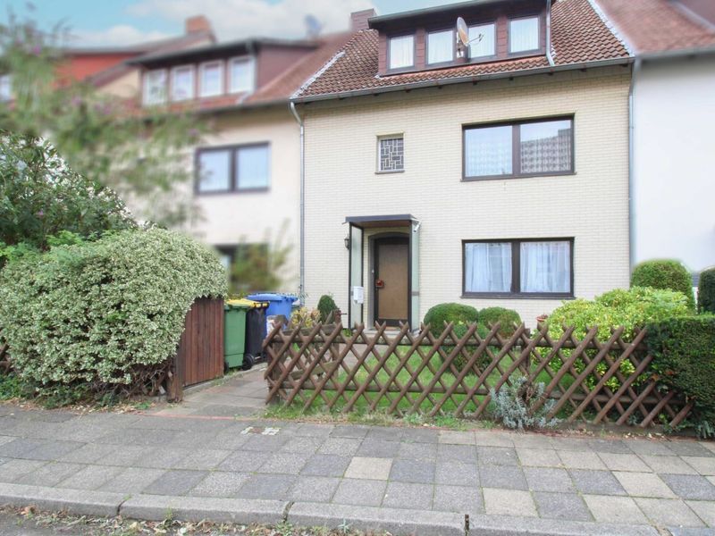 Haus Kaufen In Moritzberg Bockfeld Hildesheim Immoscout