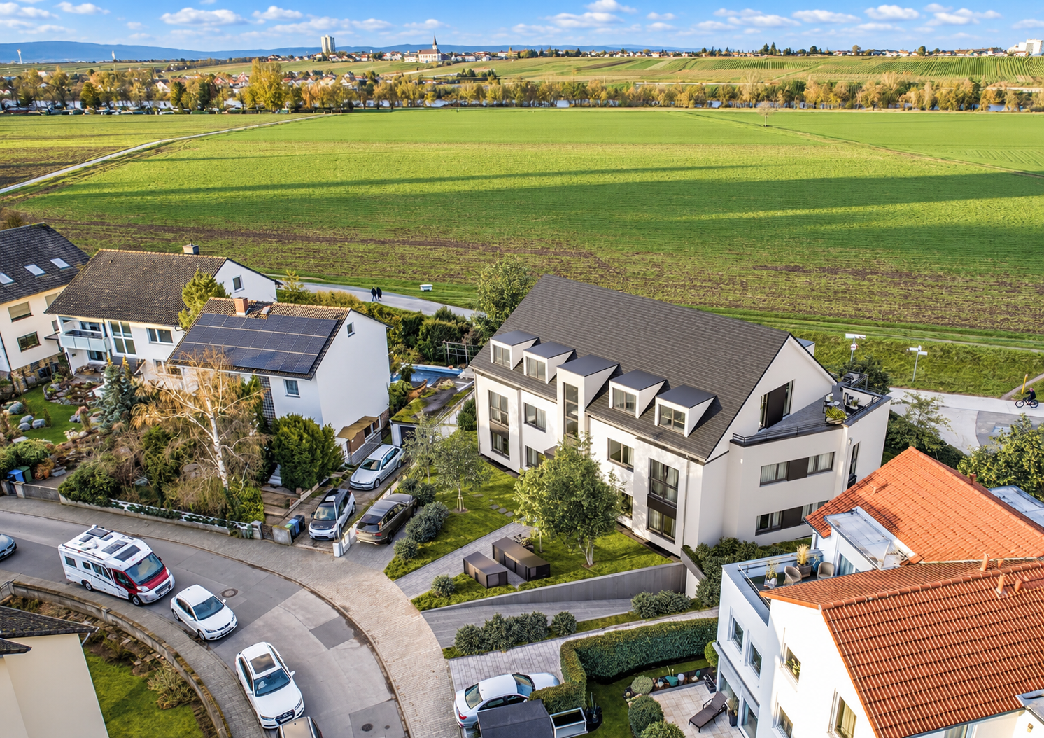 FIELD 22 - Bischofsheim