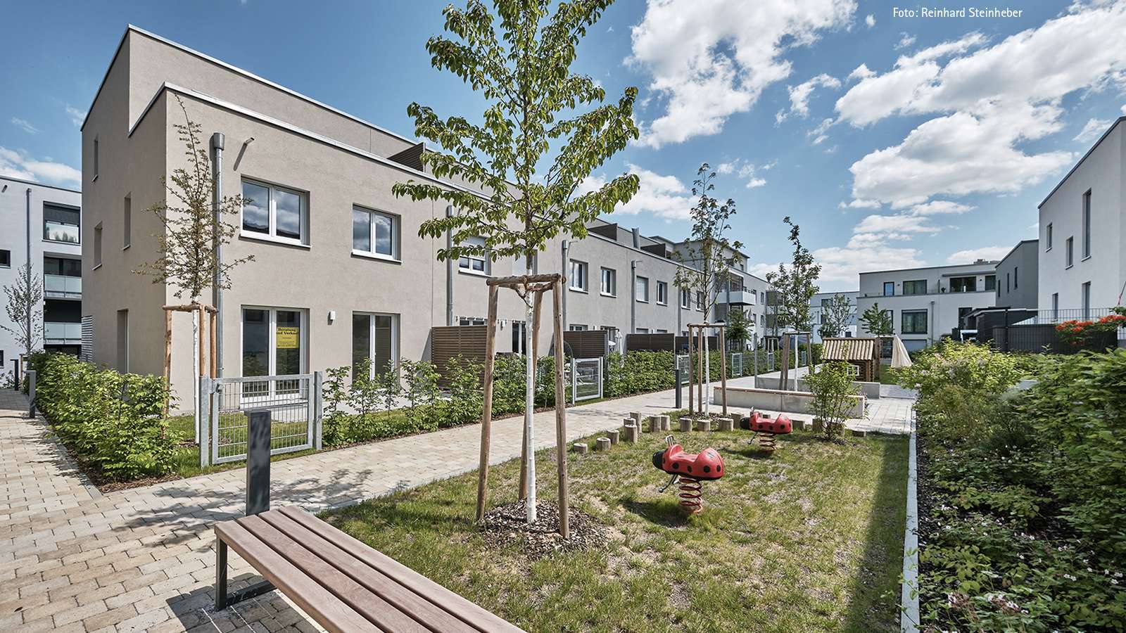 73765 Neuhausen a.d.F. »Akademiegärten« - Neuhausen auf den Fildern