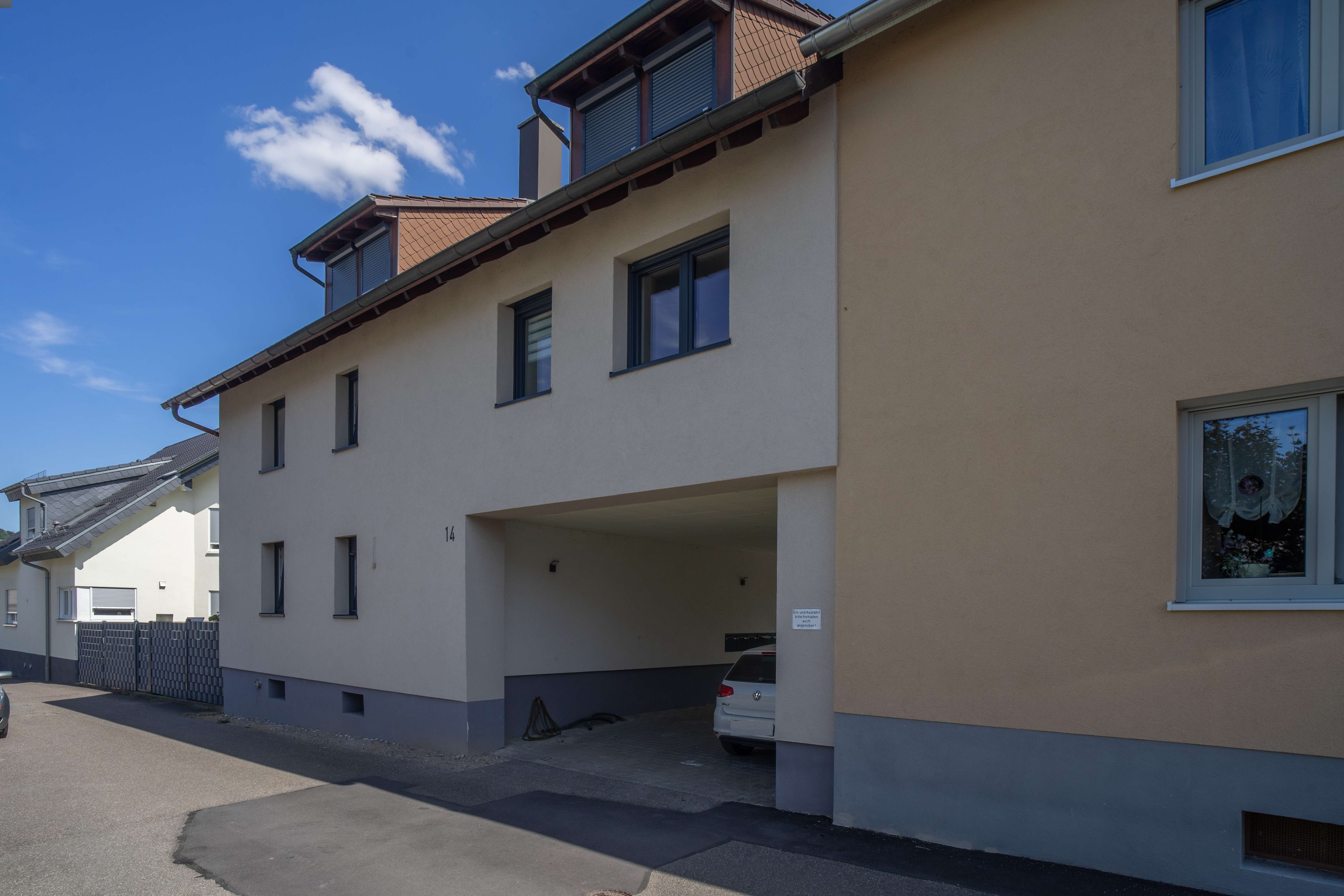 Mehrfamilienhaus mit 4 Wohnungen - Rauenberg