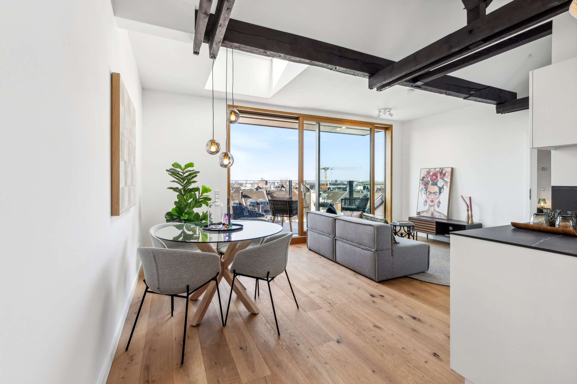 CUBIK DÜSSELDORF - Düsseldorf / Carlstadt