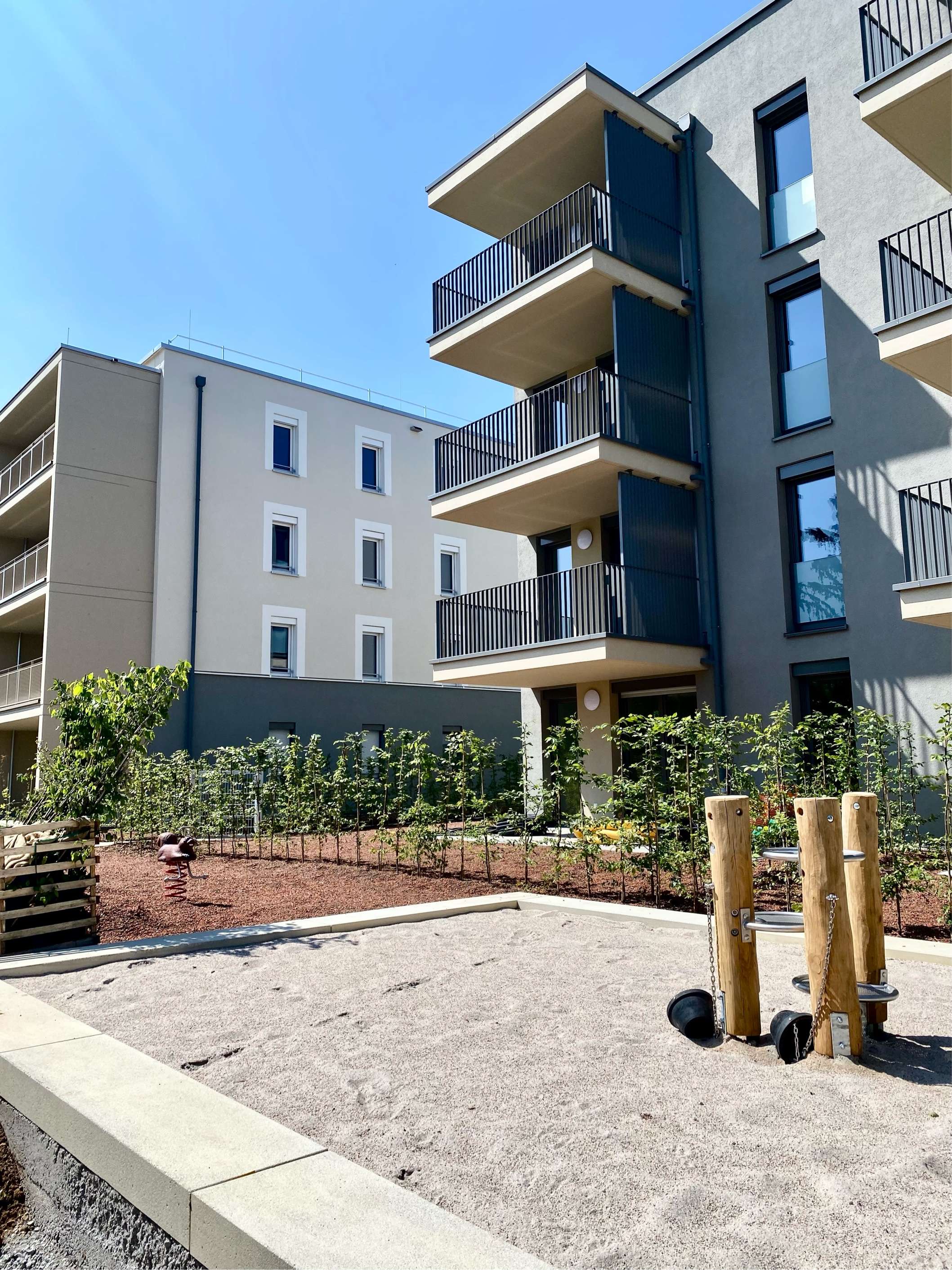 So. 05. 04.  13 bis 15 h. Besichtigung. - Stuttgart-Hausen