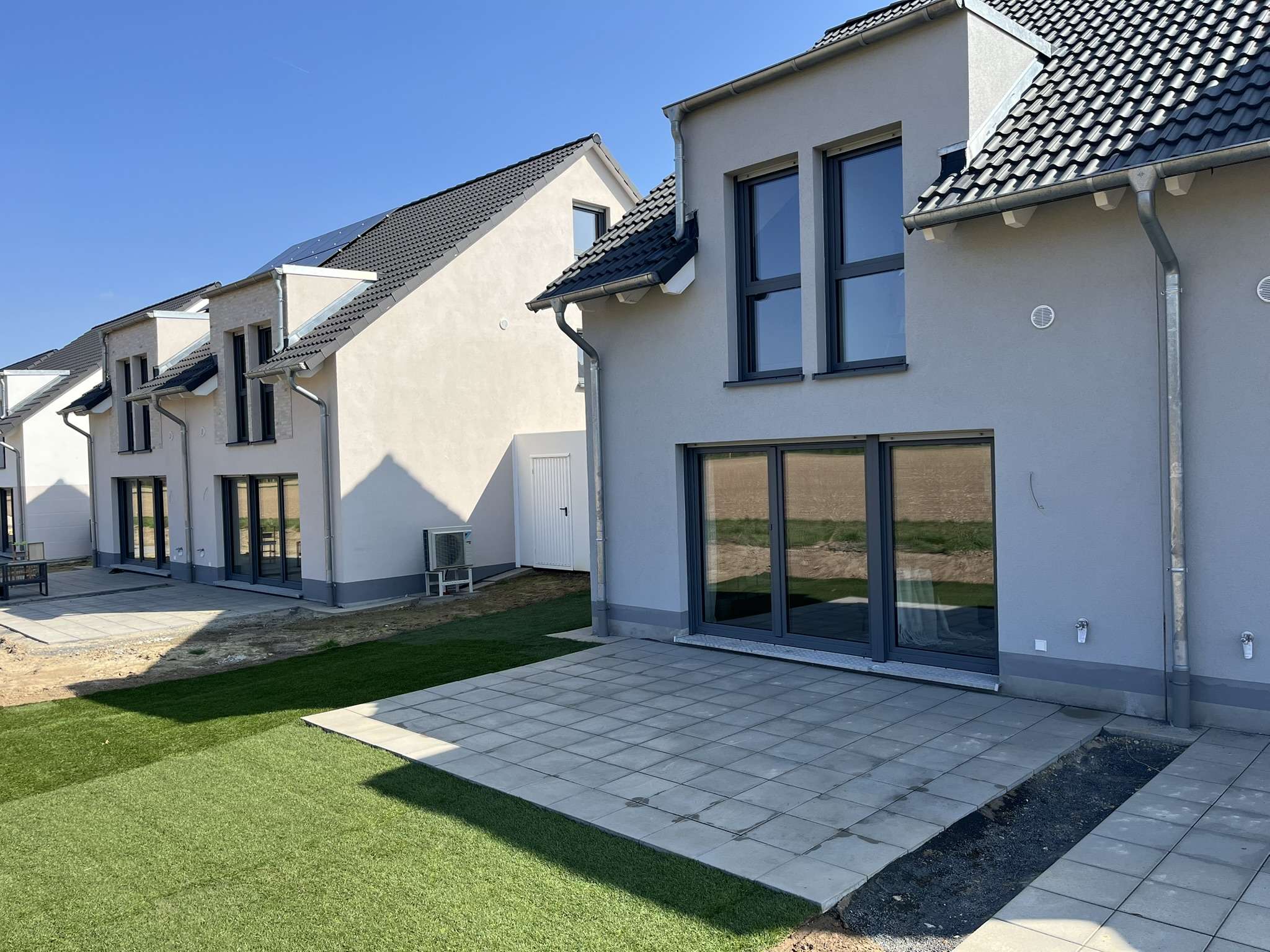 Familienfreundliche DHH in Bedburg - Bedburg