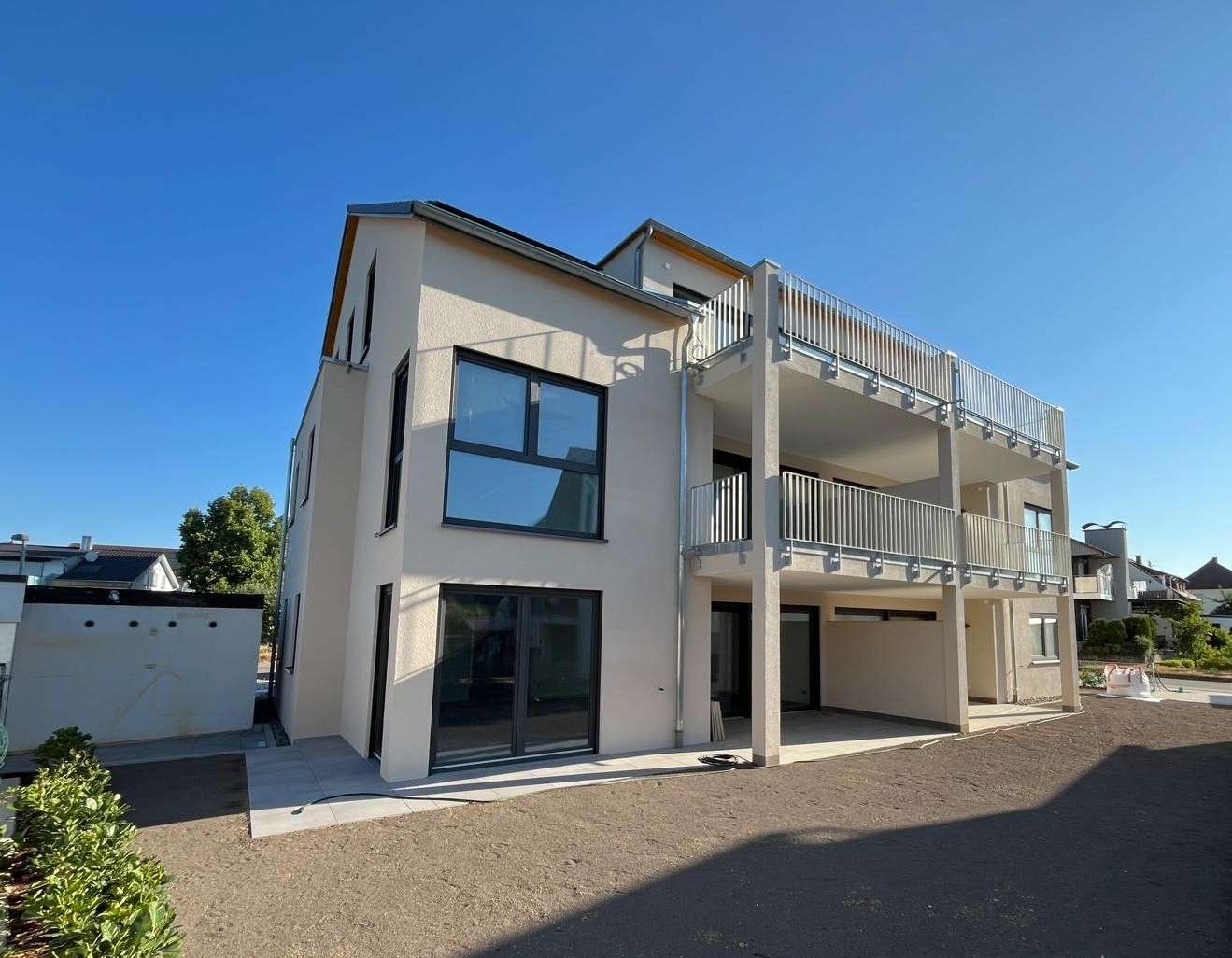 NEUBAU 6-FAM HAUS Oedheim - Oedheim