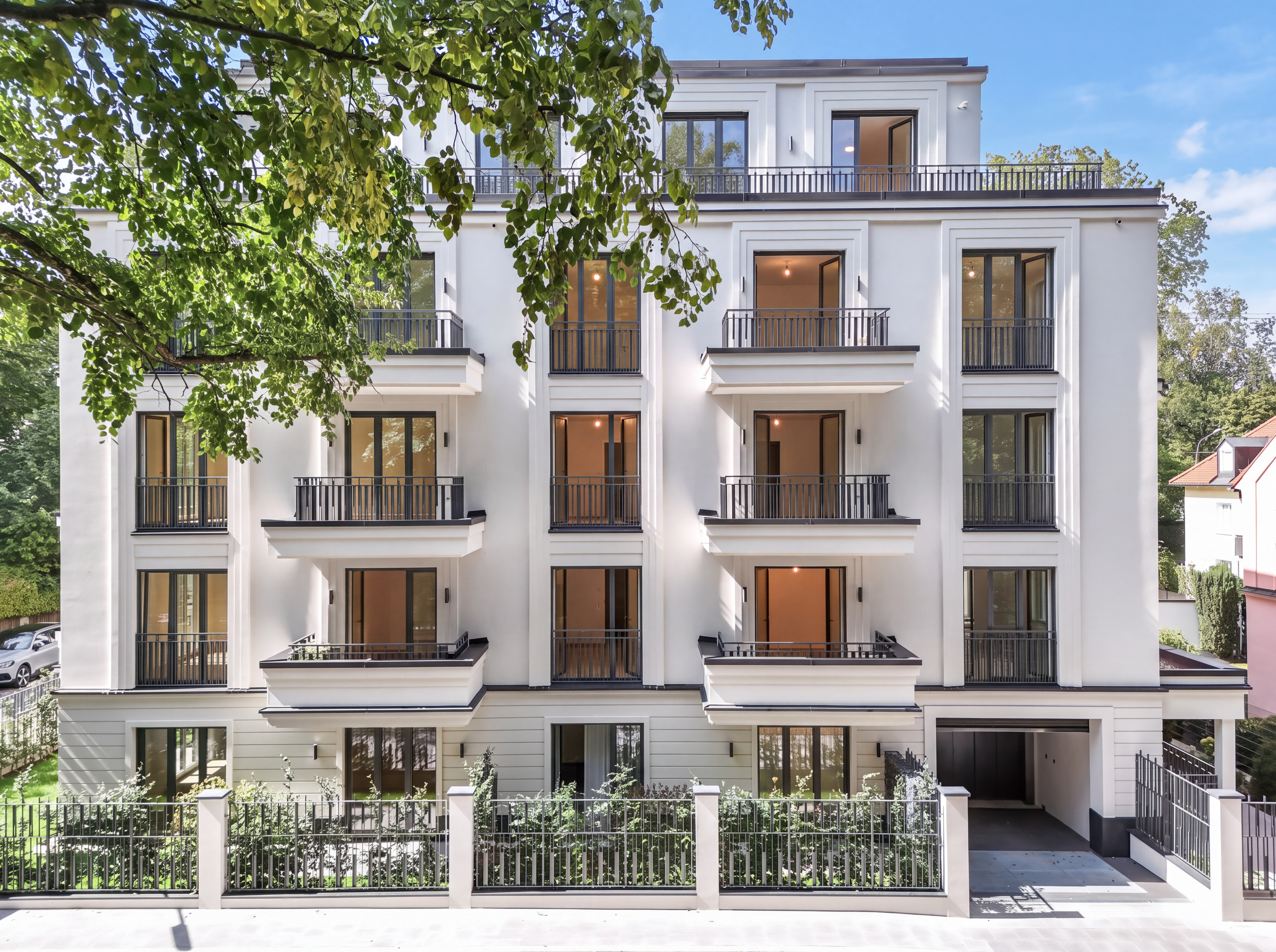 HAUS KÖNIGSWIESE: IN FERTIGSTELLUNG - München