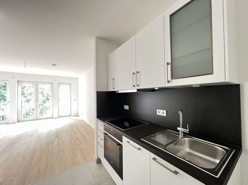 Neubau - Waldstrasse - Berlin / Adlershof