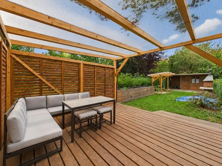 Gartenparadies in Graz – hochwertig sanierte 2-Zimmer Wohnung mit 90 m² Eigengarten