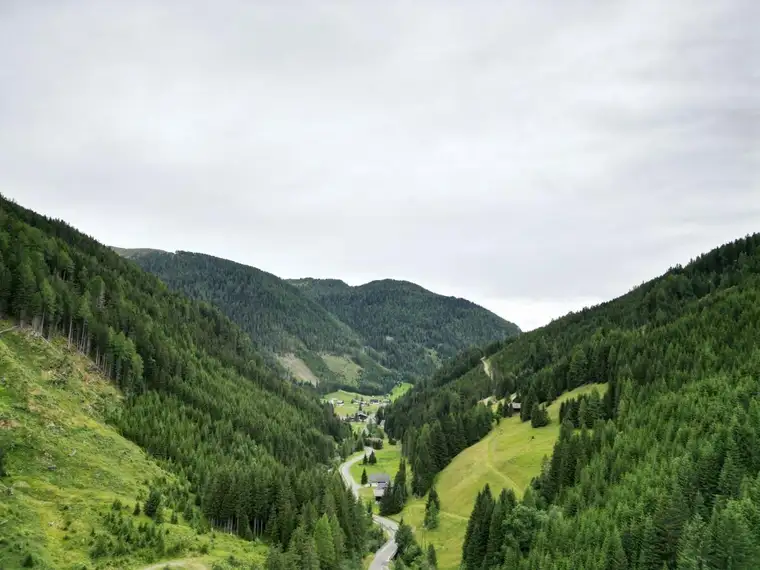 PROVISIONSFREI! Ferienwohnung mit Bergblick im Naturparadies Innerkrems - Zweitwohnsitz möglich!
