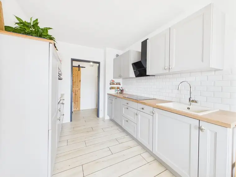 Gepflegte &amp; helle 2-Zimmer-Wohnung mit Fernsicht am Höhenweg 1 in St. Kanzian am Klopeiner See