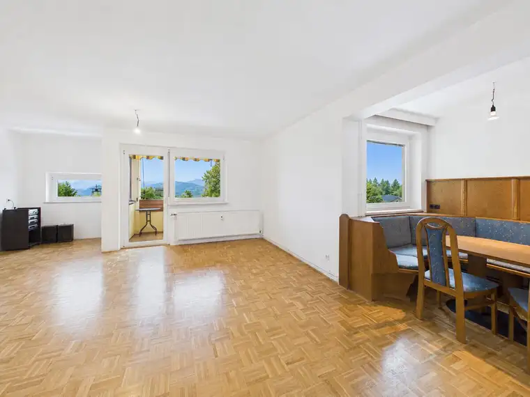95 m² Wohntraum mit Loggia, Carport &amp; Bergblick nahe Weißensee