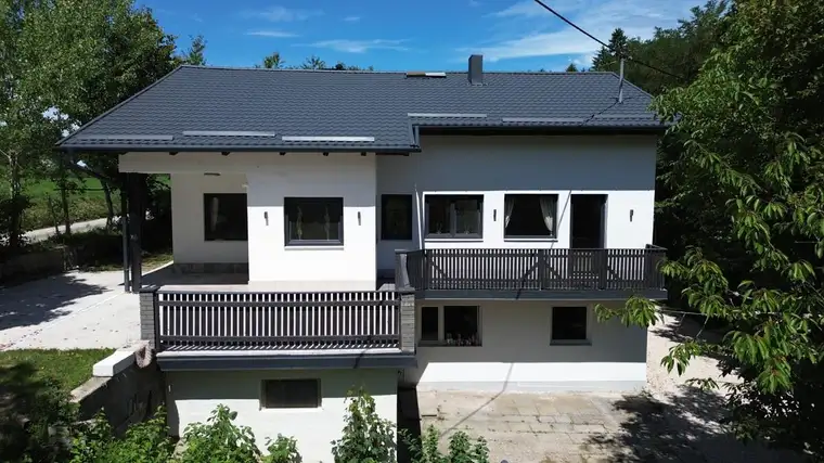 Ruhe. Raum. Rückzug. – stilvolle &amp; großzügige Wohnidylle mit 4.000 m² Grundstück bei Gallizien