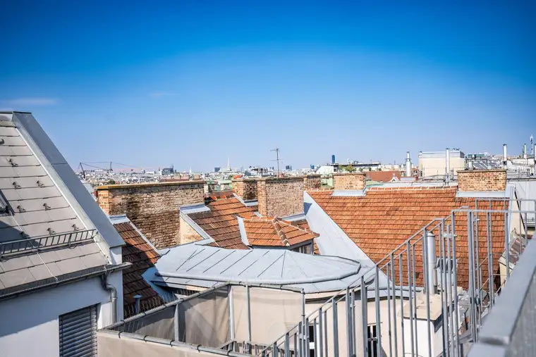 Mustafa Korkmaz, MK Immobilientreuhänder Mustafa Korkmaz