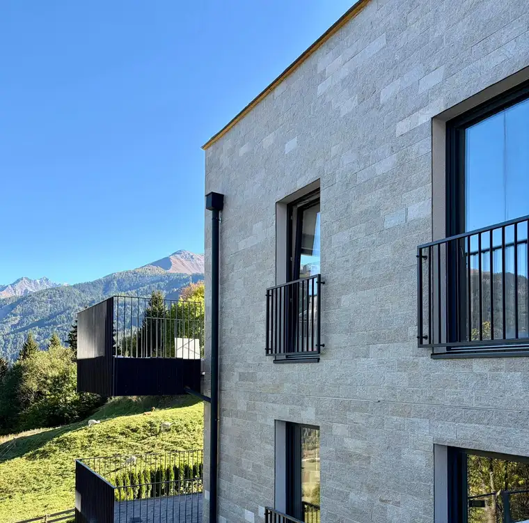 🏡 TOP 65 · 2-Zimmer-Erstbezug, 69 m² mit Arbeitsraum &amp; Balkon – Ladis