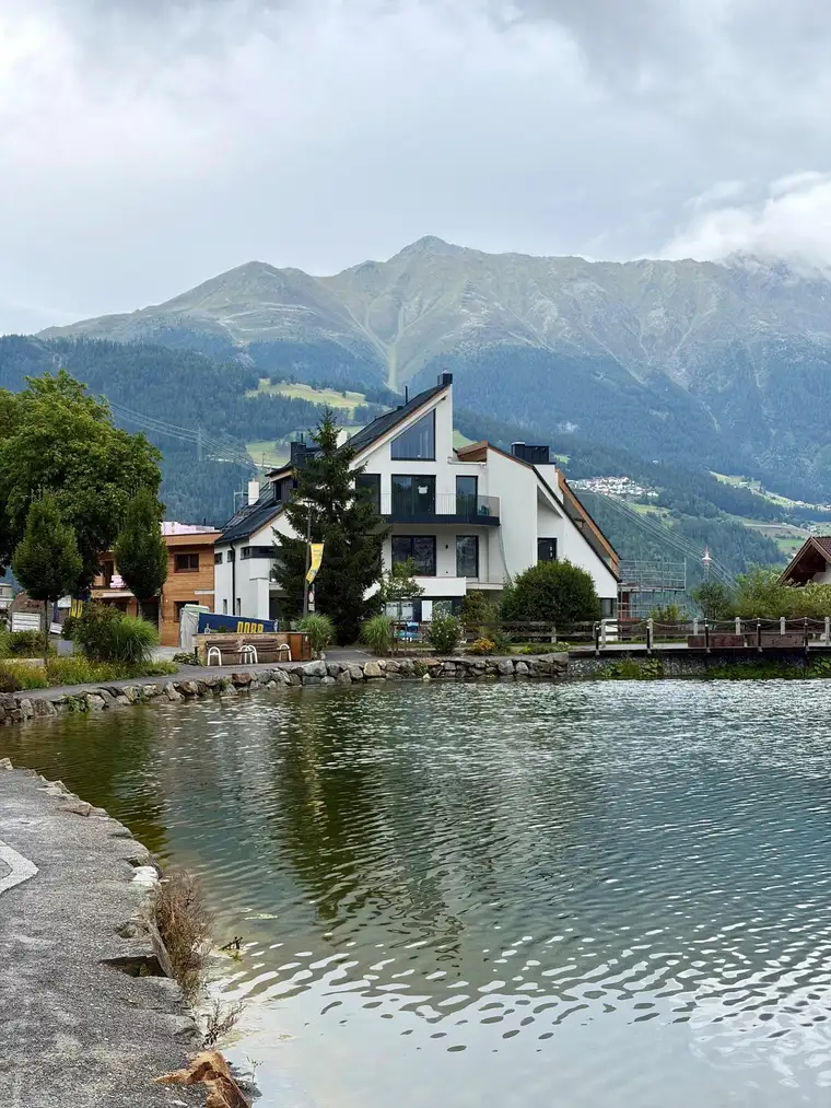 🏡 TOP 62 · 2-Zimmer-Erstbezug, 47 m² mit 5 m Raumhöhe &amp; Süd-West-Balkon – Ladis
