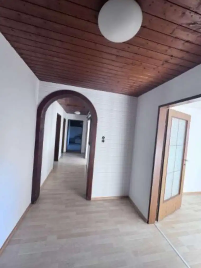 geräumige 4.5-Zimmerwohnung