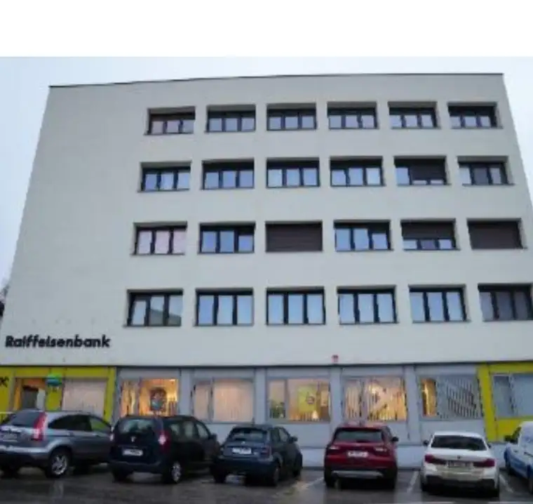 Helle , moderne 3-Zimmer Wohnung , provisionsfrei 