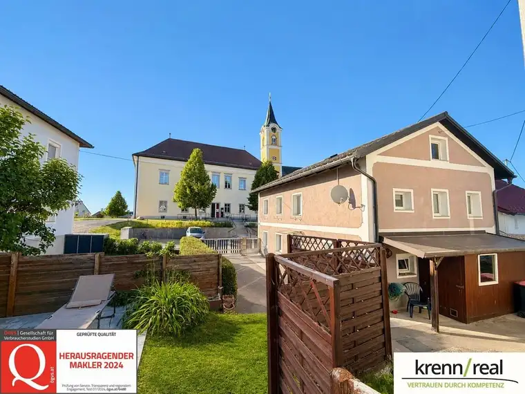 Altbau mit Charme: Wohnhaus mit Garten in attraktiver Stadtlage