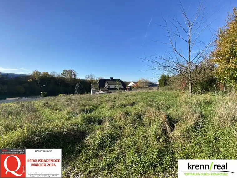 Großzügiges Baugrundstück in sonniger Lage
