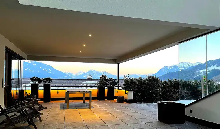 EXKLUSIVES APARTMENT MIT TRAUMHAFTER PANORAMA-TERRASSE
