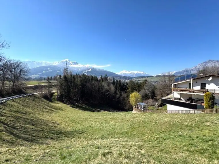Baugrundstück in sonniger Ruhelage von Innsbruck-Vill