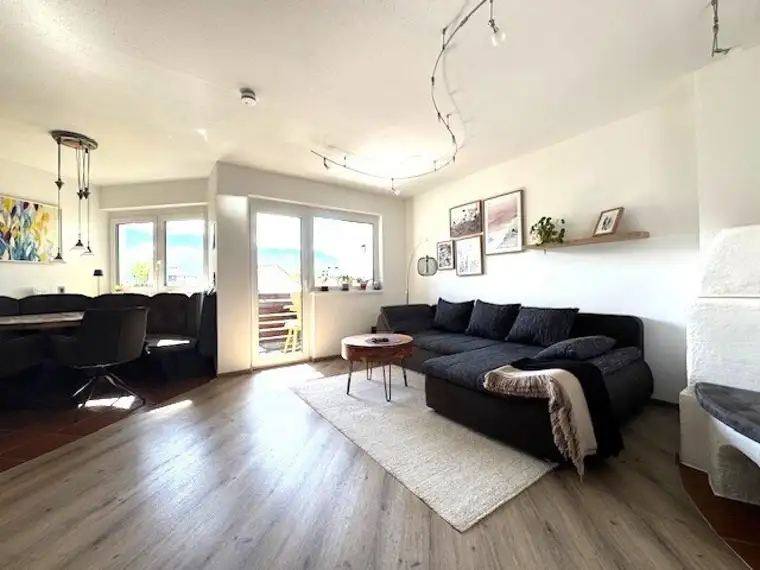 Familientraum in Mils: 4 Zimmer, Balkon, Tiefgaragenplatz – Ihr neues Zuhause!