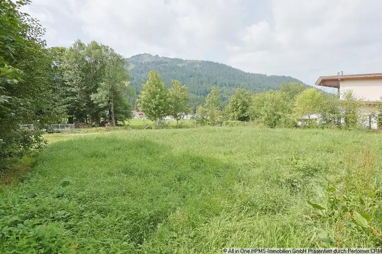 Sonniges Baugrundstück im Tannheimertal