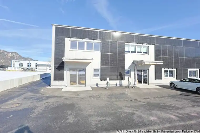 Vielseitig nutzbares Gerwerbeobjekt in Lechaschau