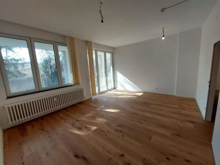 Zentral gelegene 3-Zimmer-Wohnung mit Garten