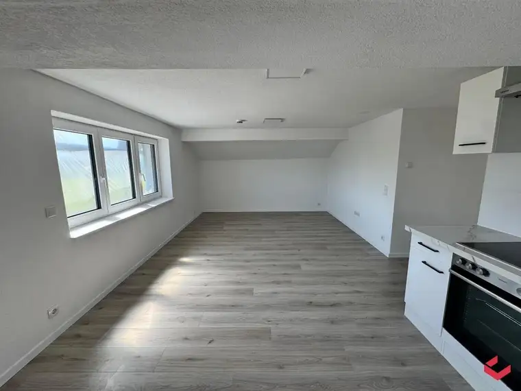 Neuwertige 3,5-Zimmer-Dachgeschosswohnung in toller Lage in Fußach zu vermieten!