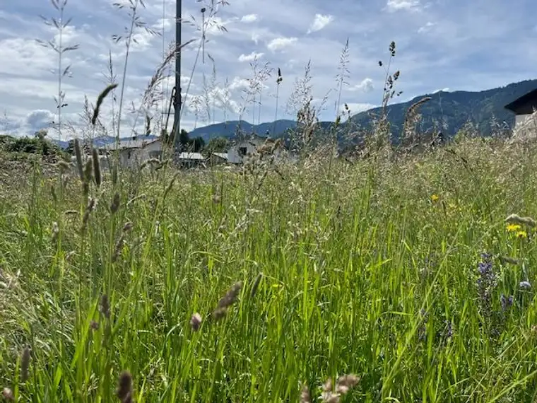 Sonniges Baugrundstück in Arnoldstein 775 m²