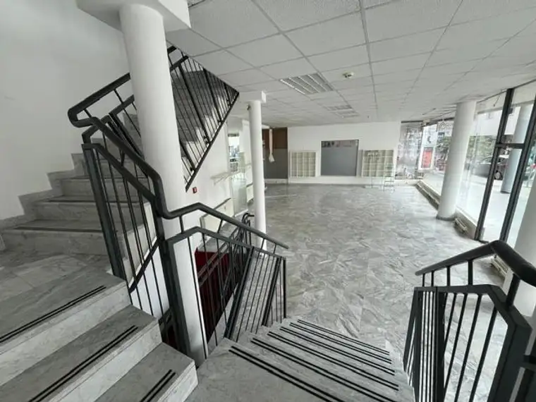 CO-WORKER aufgepasst. 280 m² auf mehrere Einheiten aufzuteilen. Größen frei wählbar, je nach Bedarf