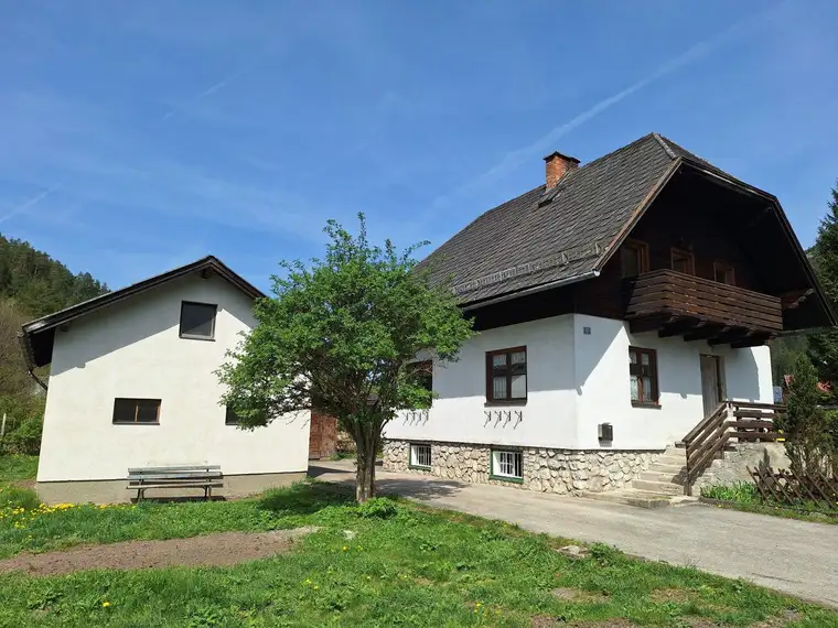 Landhaus in Schwarzau im Gebirge zu verkaufen