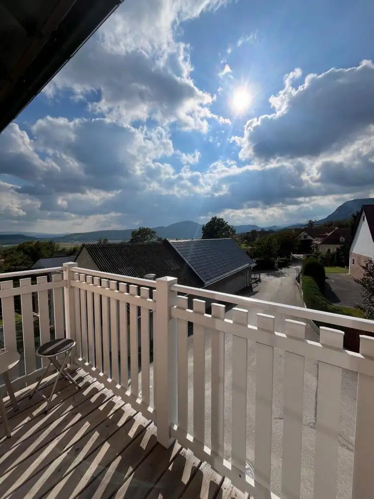 Gepflegte, gemütliche Wohnung am Fuße der Hohen Wand zu vermieten