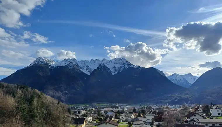 Sonniges Grundstück mit 547m² zu verkaufen