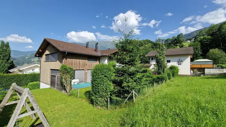 Eckreihenhaus in sonniger Lage zu verkaufen