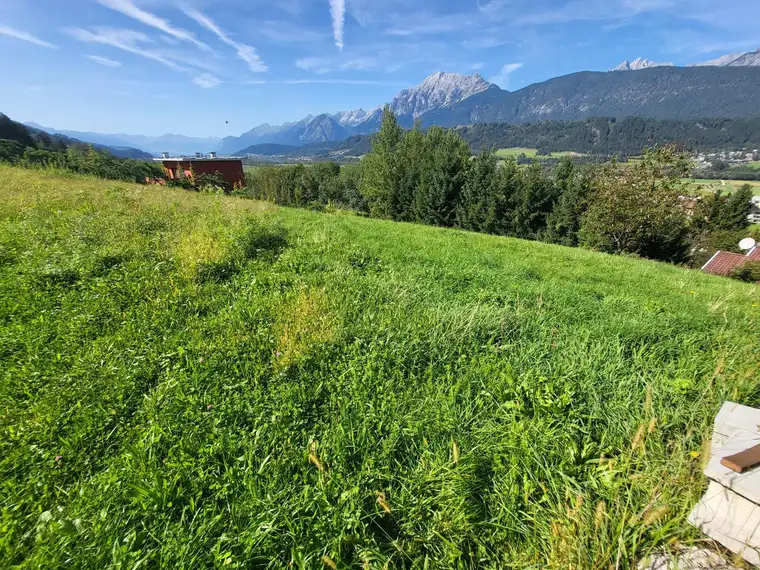 Grundstück in absoluter Aussichtslage