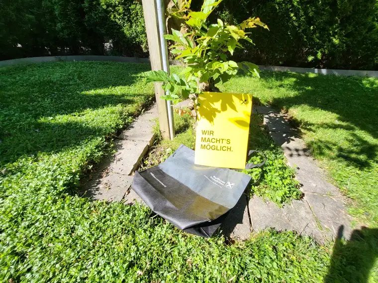 Provisionsfrei gepflegtes Eckreihenhaus