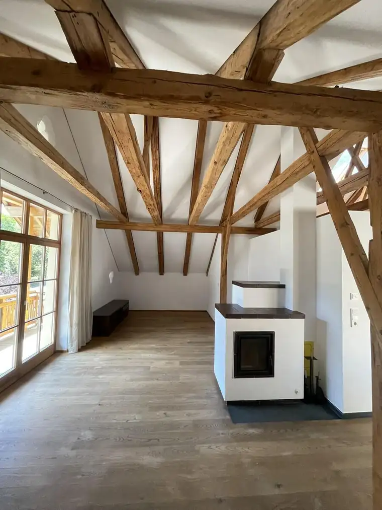 sonnige Dachgeschosswohnung in Umhausen
