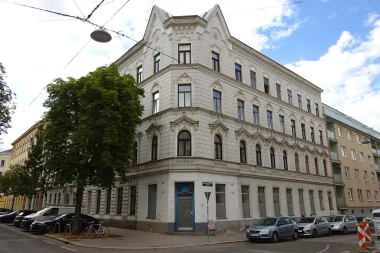 Mehrheitsanteil an parifiziertem Zinshaus