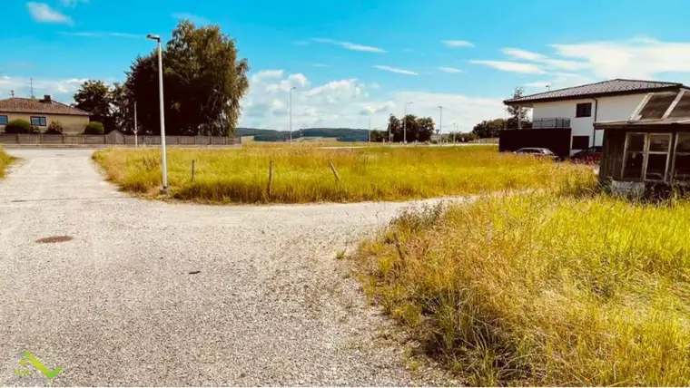 Schönes Baugrundstück mit vernünftigem Preis