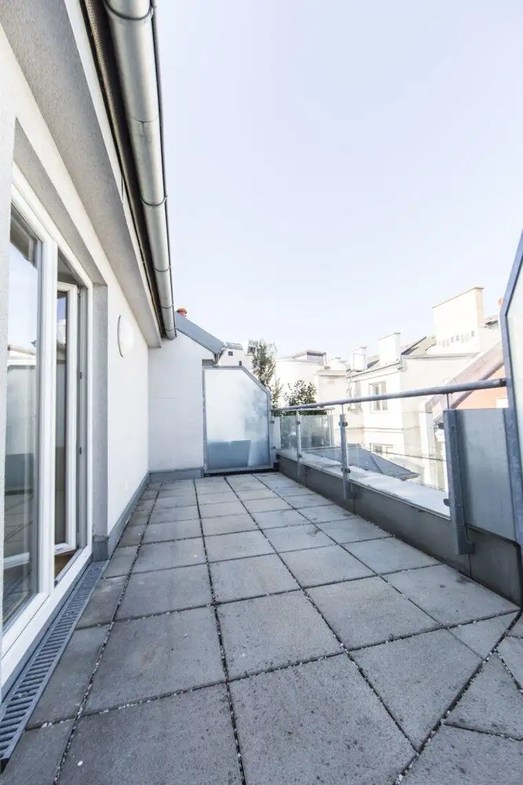 Außergewöhnliche 1,5 Zimmer DG-Wohnung mit Terrasse in 1030 - ZU VERMIETEN!