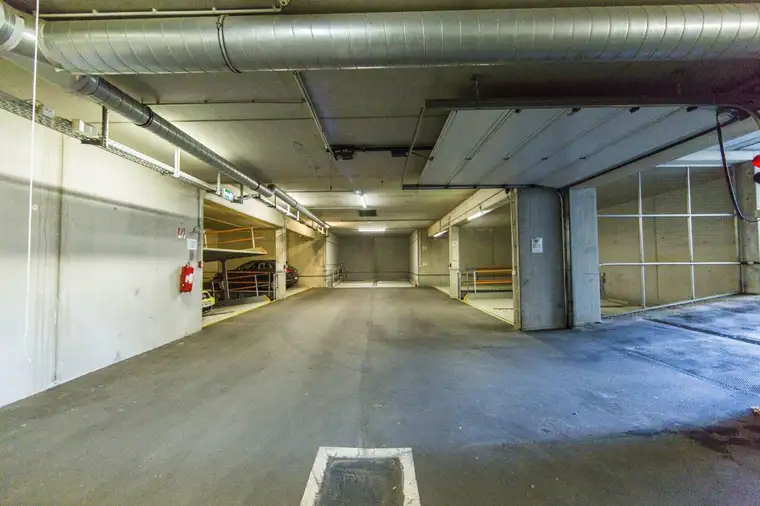 GARAGENSTELLPLÄTZE in 1180 Wien nahe AKH zu vermieten!