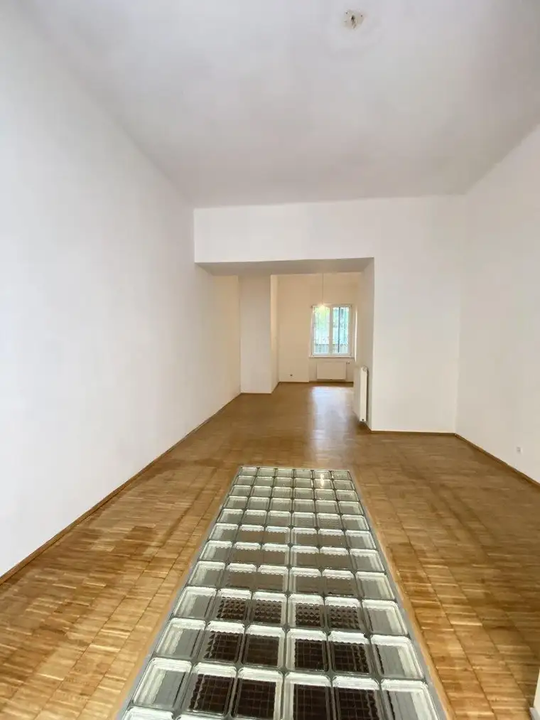 TOP LAGE! Geschäftslokal mit 110m² beim Naschmarkt zu vermieten