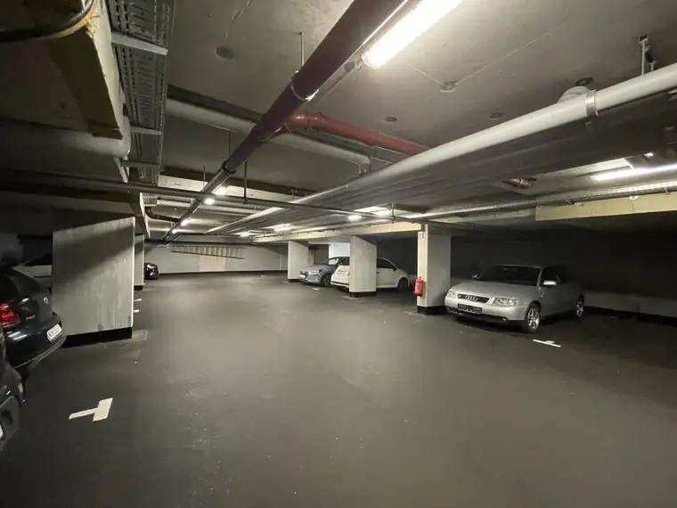 Tiefgaragenstellplätze Nähe Purkersdorf zu vermieten
