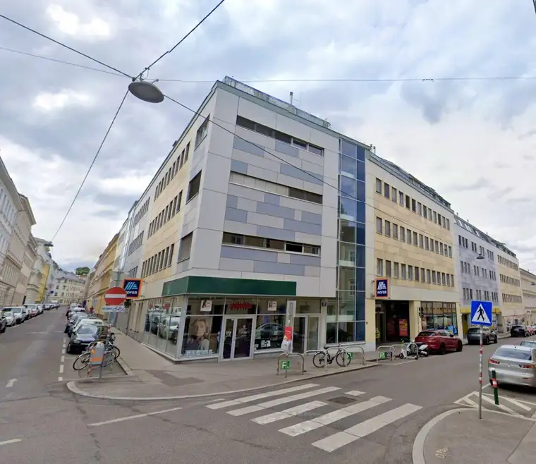 Garagenstellplatz im 18. Wiener Gemeindebezirk zu vermieten