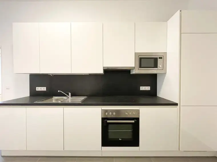 GENERALSANIERT || 1-Zimmer Wohnung nahe YPPENPLATZ zu vermieten!