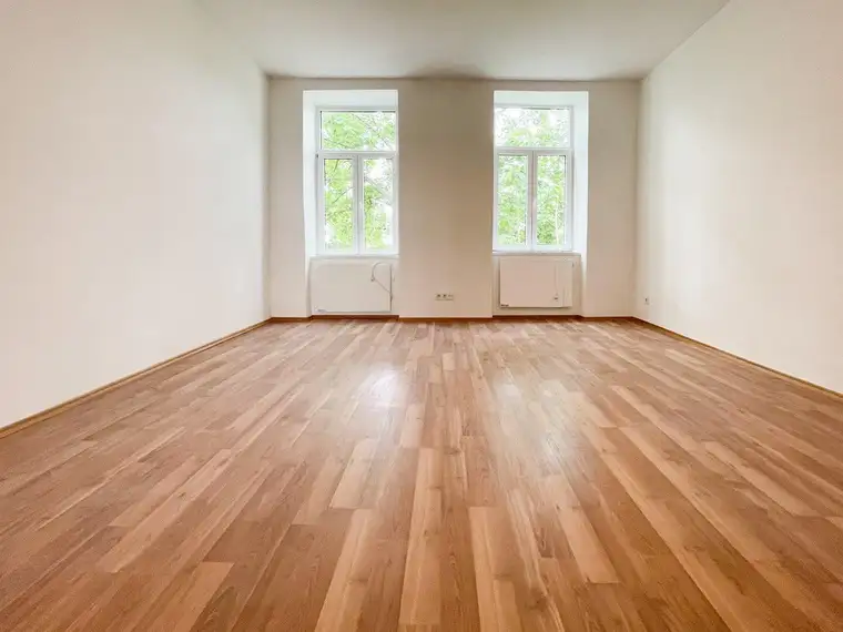 NÄHE U3 SCHLACHTHAUSGASSE: komplett hofseitige 2-Zimmer-Altbauwohnung