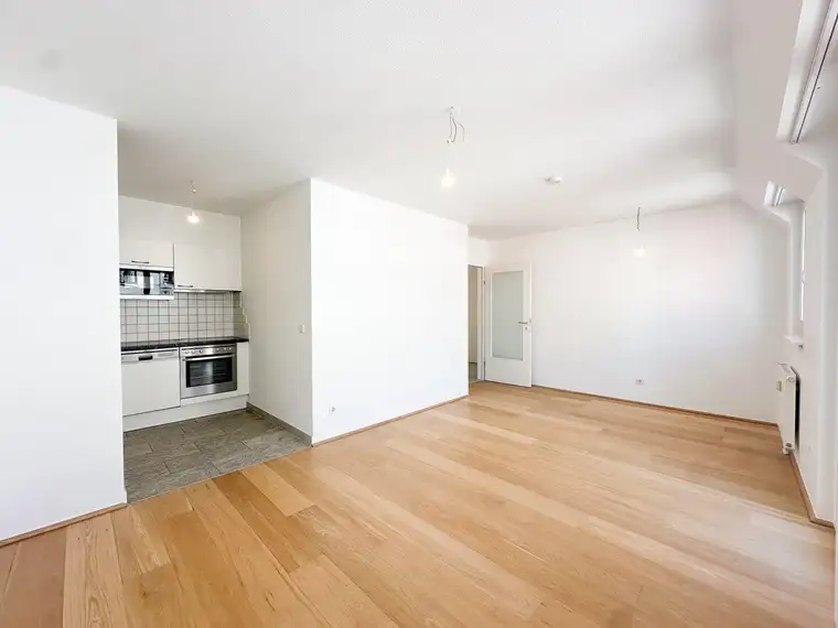 Helle 2-Zimmer Wohnung im 16.Bezirk zu verkaufen!