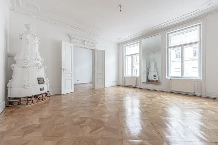 Wohn(t)raum nahe Votivkirche - 2 Stilaltbauwohnungen mit Verbindungspotenzial