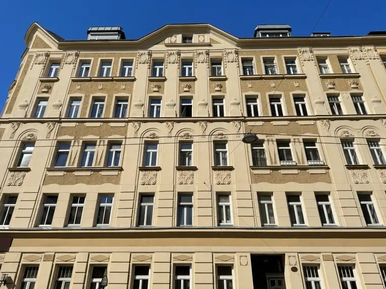 Klassischer Altbau mit Lift | Helle 2-Zimmer-Wohnung | Vermietet bis 2029